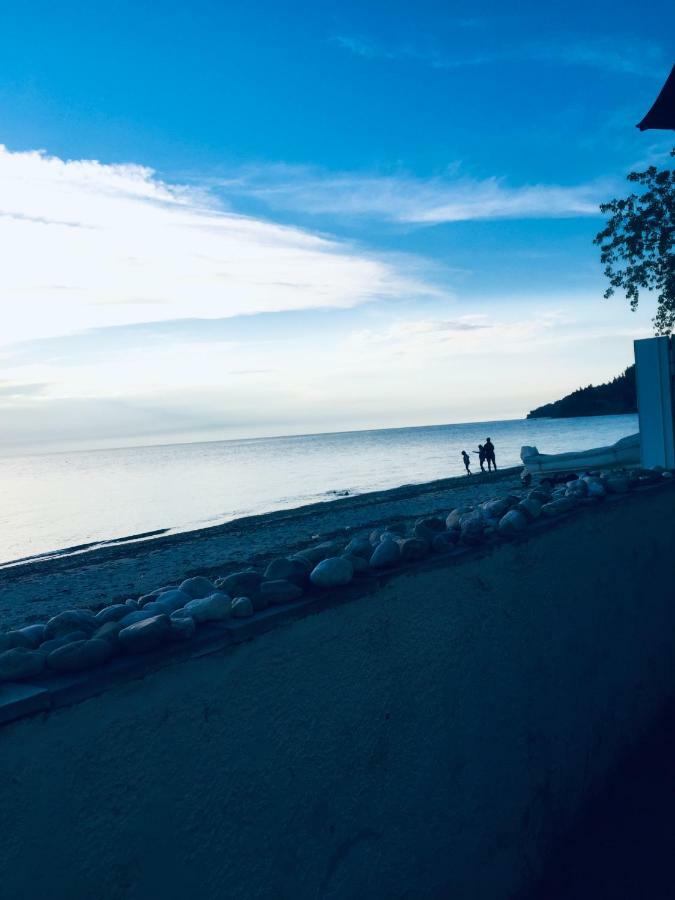 Seafront Maisonette In Fúrka Kültér fotó